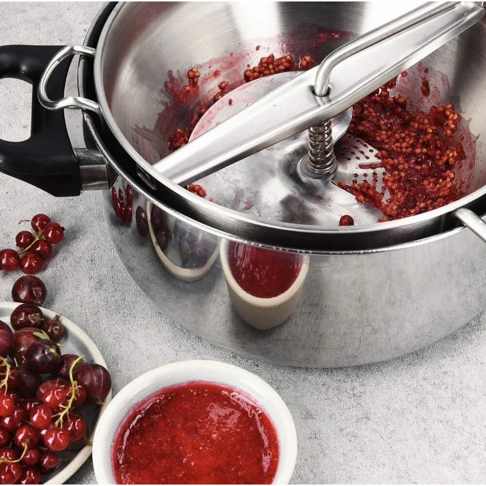 Food Mill  Stainless Steel Food Mill 1.26-Quart with Hand Crank and 3 Grindi New